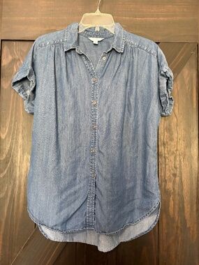 Denim shirt
